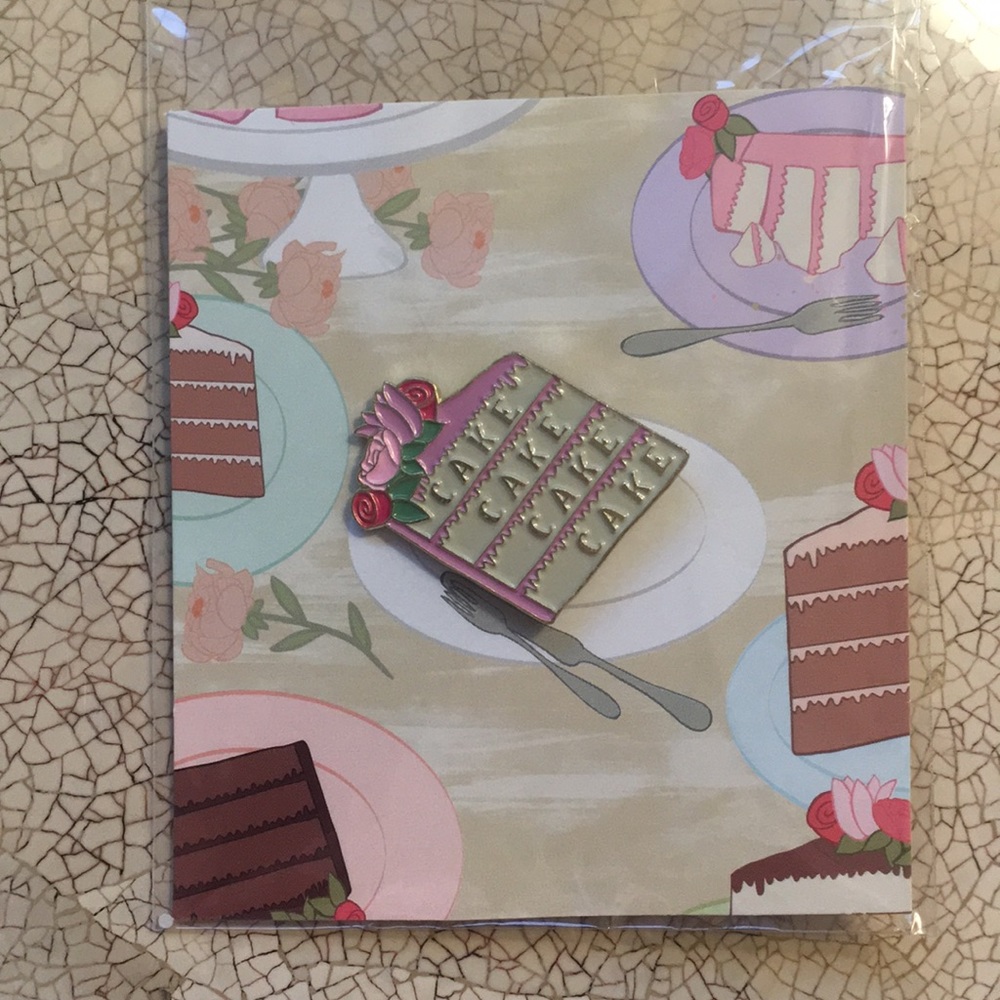 Cake  decorative Pin